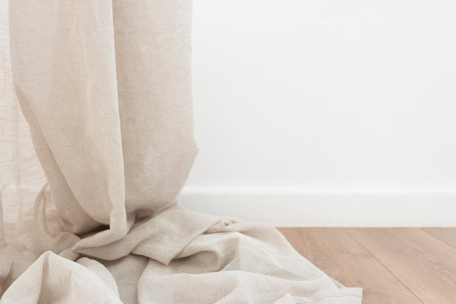 Light Flax Linen Tablecloths: How to Build a Neutral and Natural Dining Look