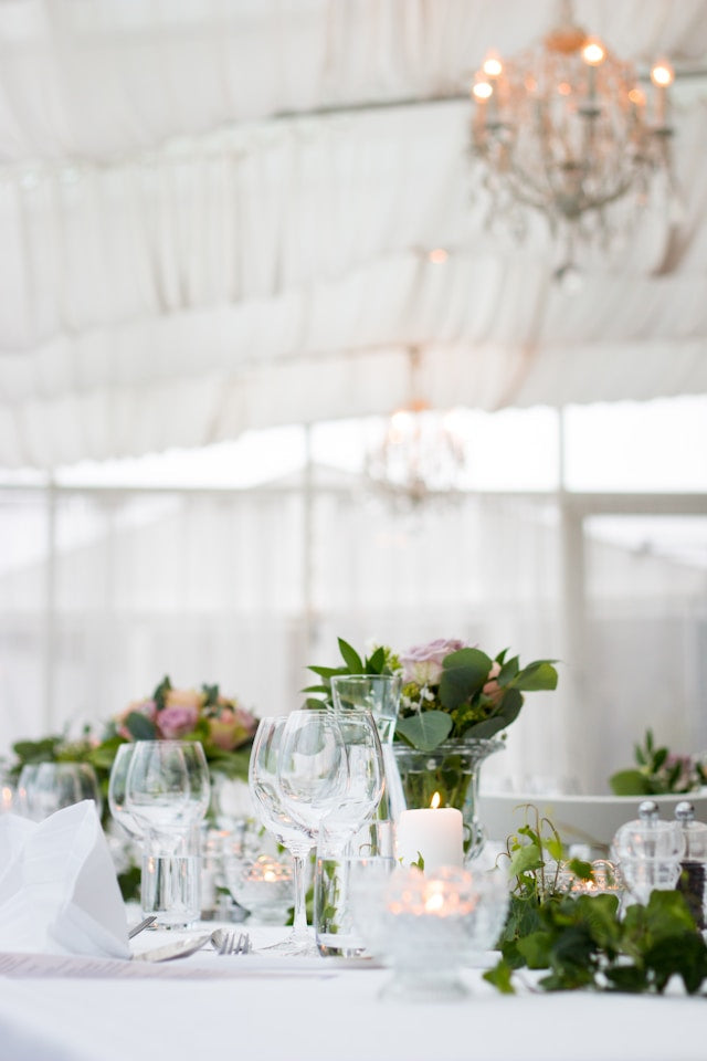 Cheesecloth Table Runner Care: Washing, Drying, and Avoiding Snags
