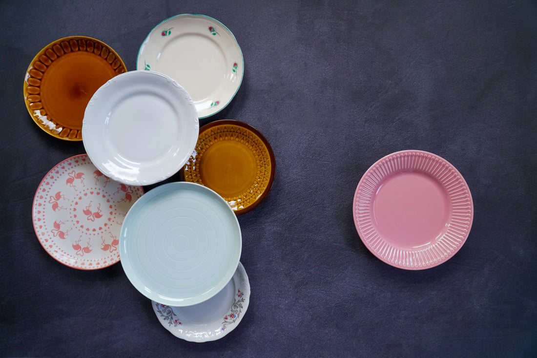 How to Mix Dinner Plates, Charger Plates, and Bowls for a More Coordinated Table Setting