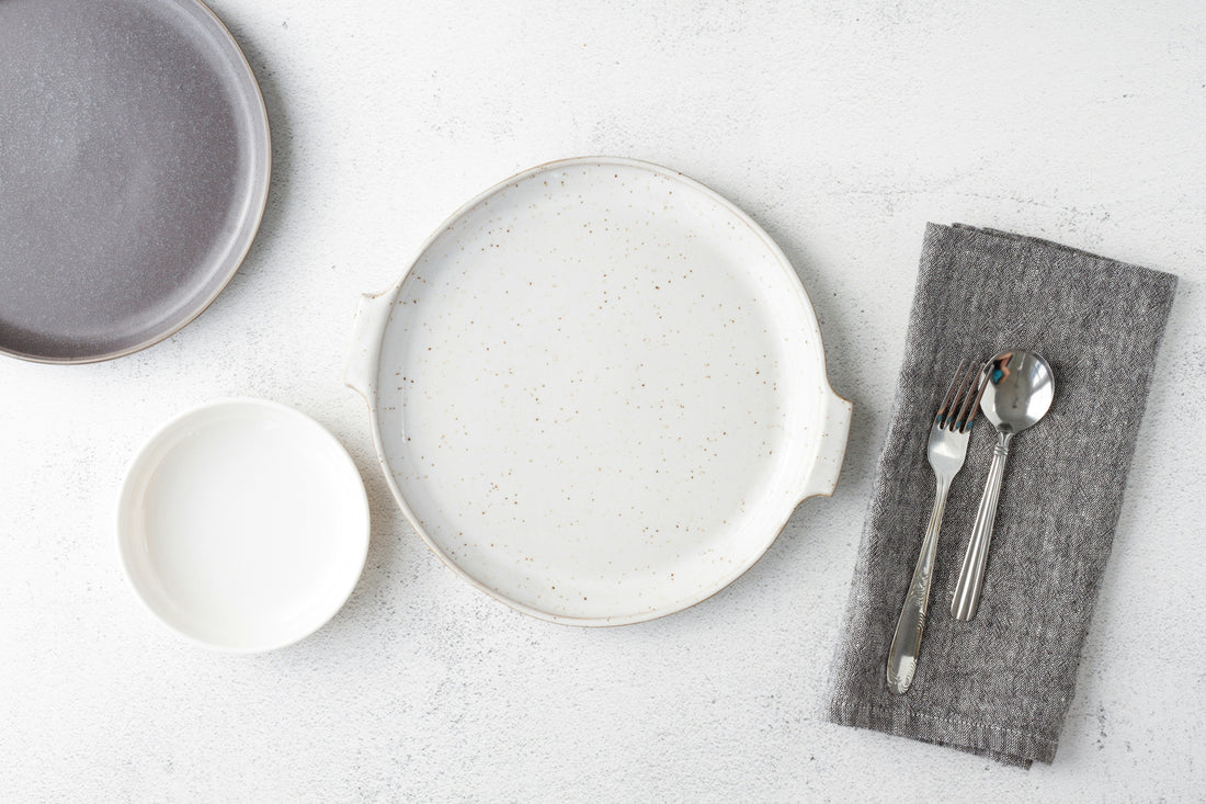Everyday vs Decorative Plates: How to Choose the Right Dinnerware for Daily Use and Display