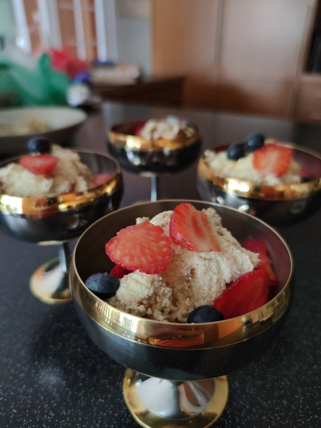 Appetizer Plates Guide: Choosing Small Plates for Desserts, Salads, Snacks, and Side Dishes