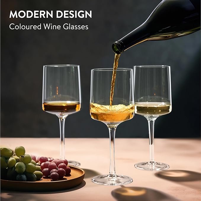 Navaris Clear Wine Glasses - Set of 4 - Transparent Wine Glasses with Stems - Stylish Design Glassware for Serving Wine, Cocktails, Dessert