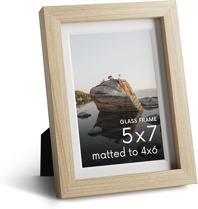 HAUS AND HUES 5x7 Picture Frame with Real Glass and Natural Oak Matted to 4x6 - Oak Glass Photo Frame - Includes American Oak, Easel Back, Vertical Hang - Ideal for Home, Office (5x7 in, Natural)