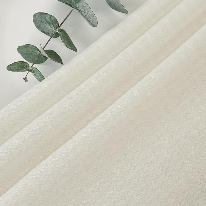 maxmill Rectangle Tablecloth Weaved Pattern Waterproof Spillproof Wrinkle Free Table Cloth, Kitchen Dining Tabletop Decoration, Fabric Table Cover for Holiday Parties, 52 x 70 Inch, Ivory