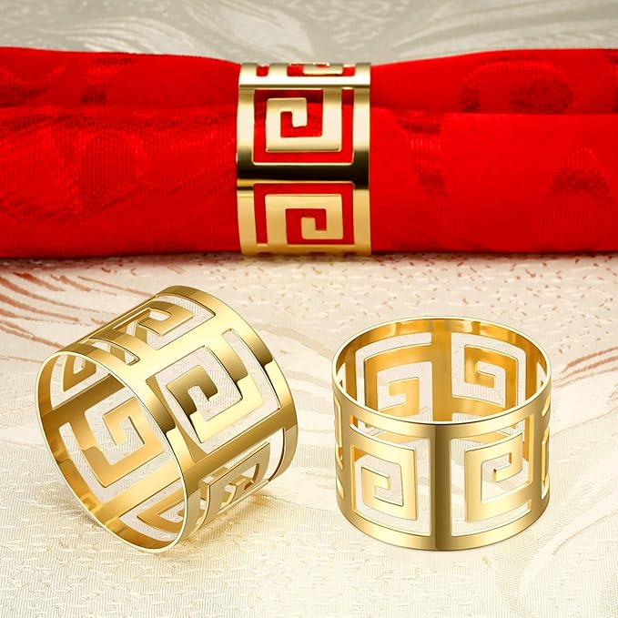 16 Pcs Gold Napkin Rings Hollow Out Napkin Rings Holder Set Metal Serviette Buckle Bulk for Dinner Table Decoration Christmas Holiday Wedding Party Birthday Banquet Gathering