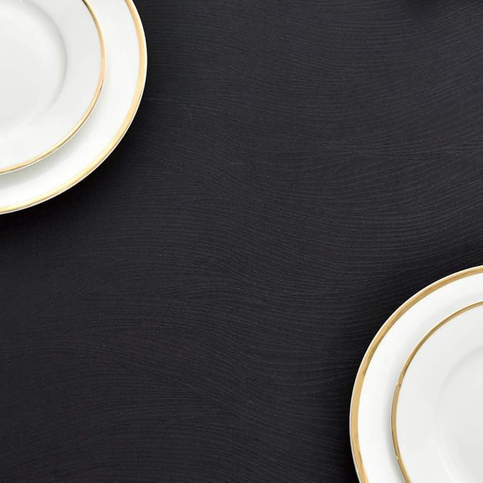 maxmill Jacquard Table Cloth Swirl Pattern Spillproof Wrinkle Resistant Heavy Weight Soft Tablecloth for Kitchen Dinning Tabletop Decoration Outdoor Picnic Rectangle 52 x 70 Inch Black