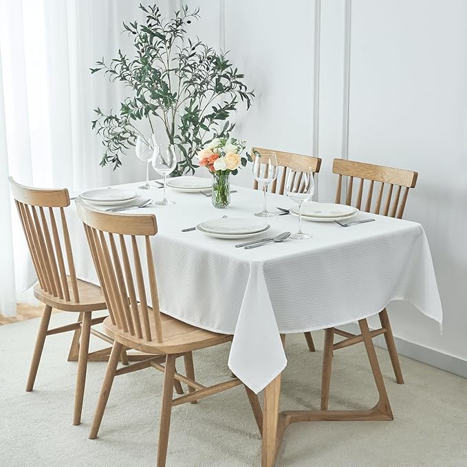 maxmill Rectangle Tablecloth Weaved Texture Design Water Resistant Wrinkle Free Spill-Proof, Soft Table Cloth for Dining Room Decoration, Banquet Parties Event Holiday Dinner, 52 x 84 Inch White