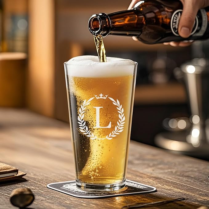 Personalized Beer Glasses Gifts for Men, 16 oz Pint Glasses Monogrammed A-Z Drinking Glass Cups Customized Gift, Unique Christmas Anniversary Birthday Gifts for Men Him Dad Brother Husband Grandpa (L)