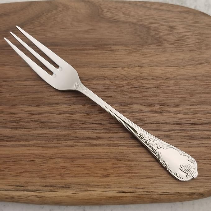 24-piece Silverware Set for 6, Retro Royal Palace Style Stainless Steel Flatware Cutlery Serving Utensils, Eating Tableware for Home Kitchen Hotel Restaurant, Mirror Polished