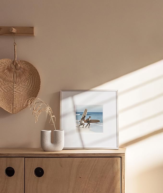 HAUS AND HUES 0.7x2.0 White 10x10 Glass 1