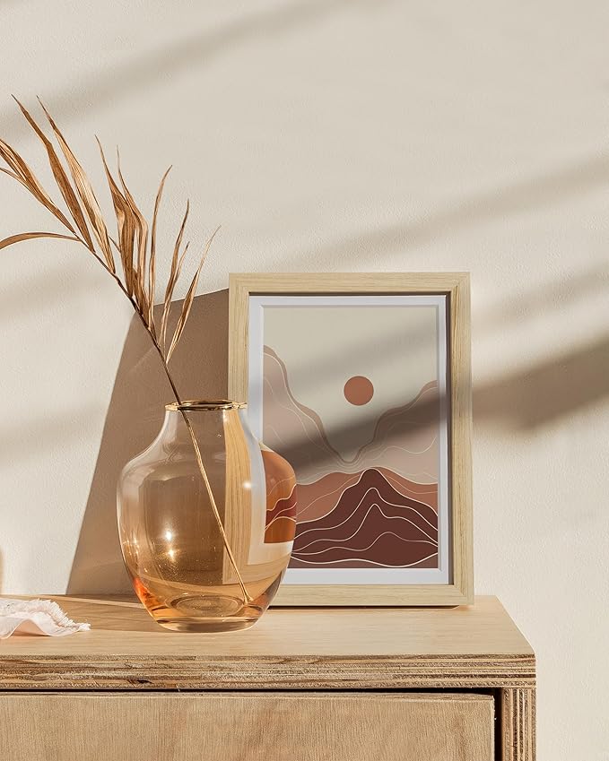 HAUS AND HUES 5x7 Picture Frame with Real Glass and Natural Oak Matted to 4x6 - Oak Glass Photo Frame - Includes American Oak, Easel Back, Vertical Hang - Ideal for Home, Office (5x7 in, Natural)