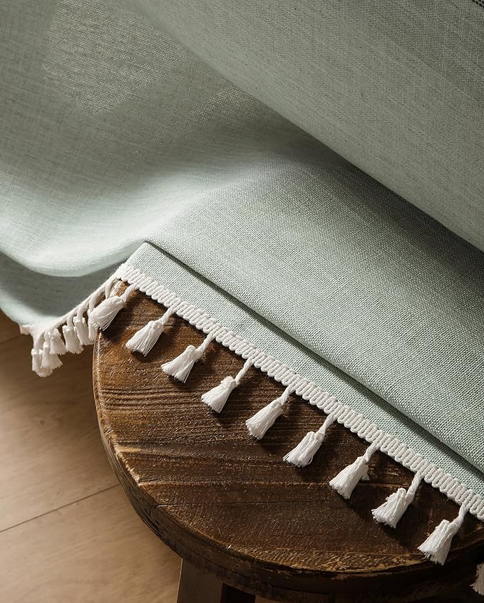 ZeeMart Contrast Linen Round Tablecloth 60 Inch Green, Farmhouse Style Round Table Cloth Heavy Weight Sage Green Tablecloths, Water Resistant Burlap Table Cloths