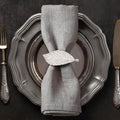 Decozen Set of 4 Silver Napkin Rings in Leaf Design, Festive, Table Decor Setting for Holiday, Wedding, Birthday, Kitchen, Home Decor, Housewarming Gift - Mothers Day Decorations